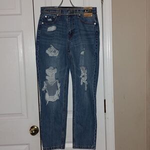 Aeropostale Mom Jeans Super Distressed  Sz 6 NWT